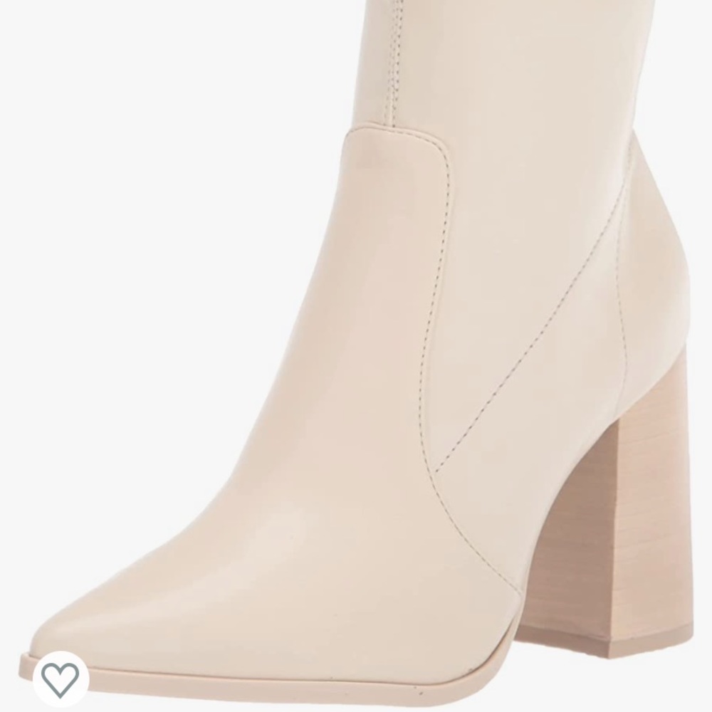 Steve Madden Bone Touchdown booties! Pointed toe!